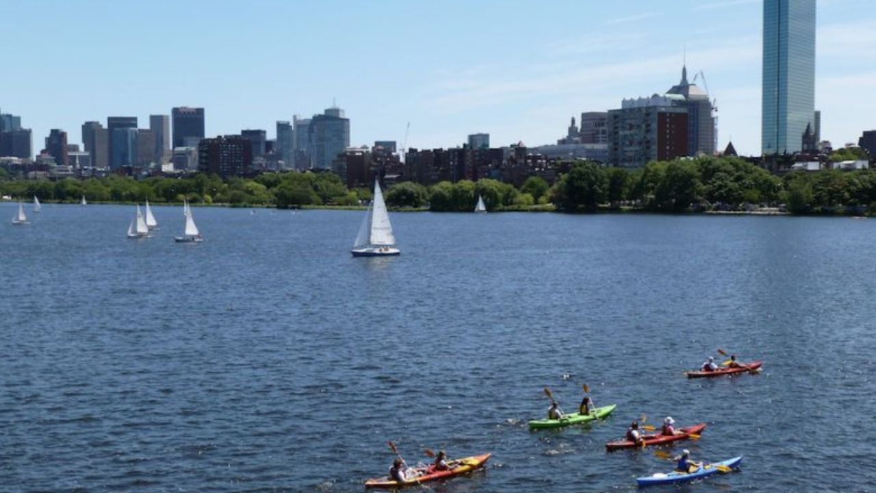 best-ways-to-explore-boston-harbor-islands
